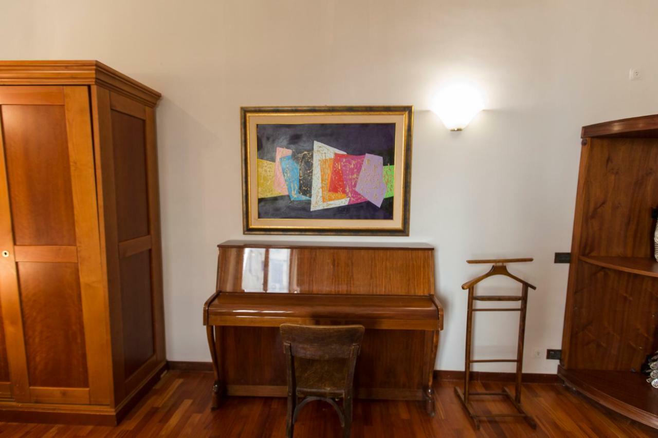 Monia Coliseum Apartment Rome Exterior photo